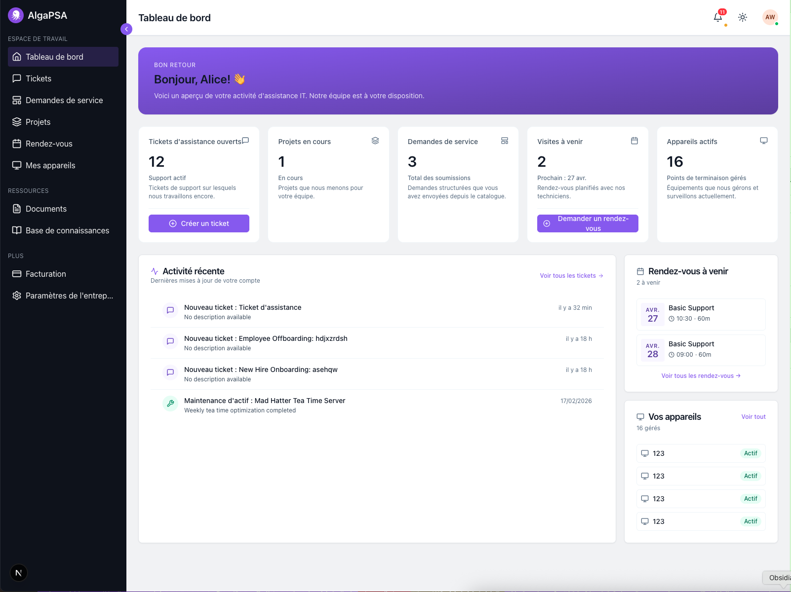 Client portal available in French, Spanish, German, Dutch, Polish, and Italian
